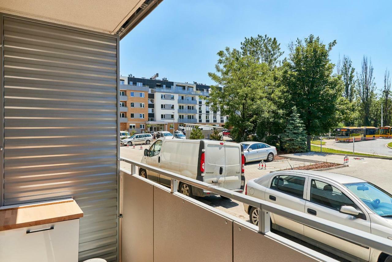 Vintage Apartment In New Estate With Parking - Krzyki Wroclaw By Noclegi Renters Luaran gambar