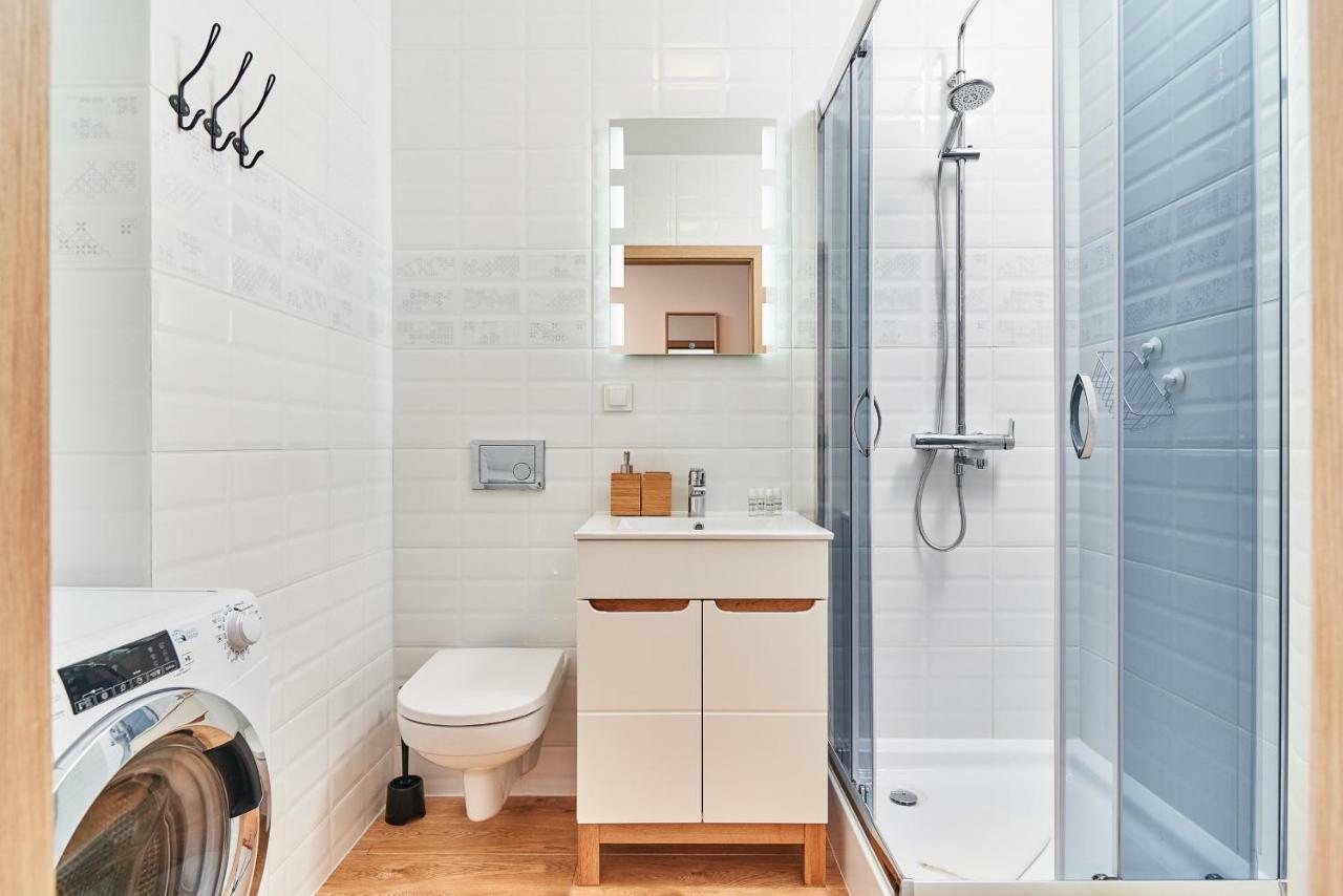 Vintage Apartment In New Estate With Parking - Krzyki Wroclaw By Noclegi Renters Luaran gambar
