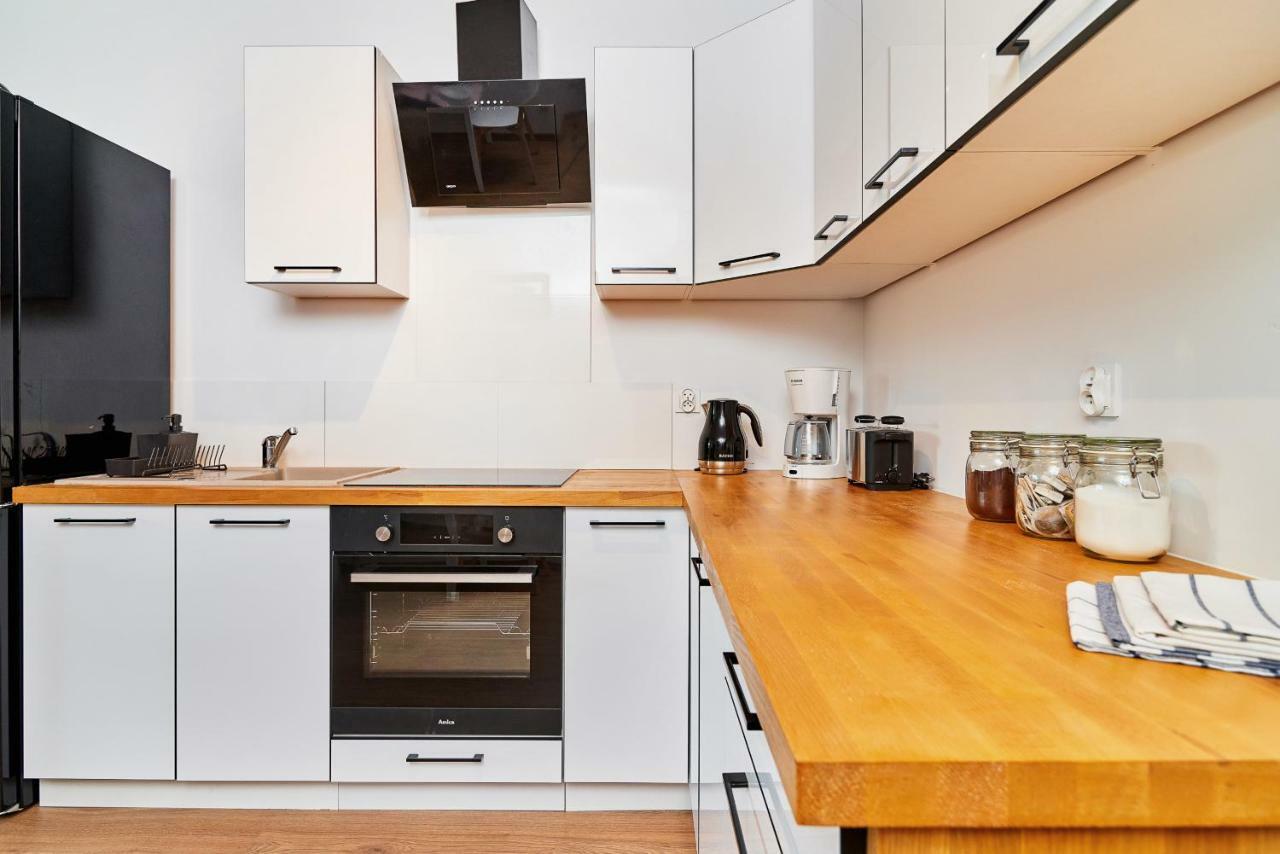 Vintage Apartment In New Estate With Parking - Krzyki Wroclaw By Noclegi Renters Luaran gambar